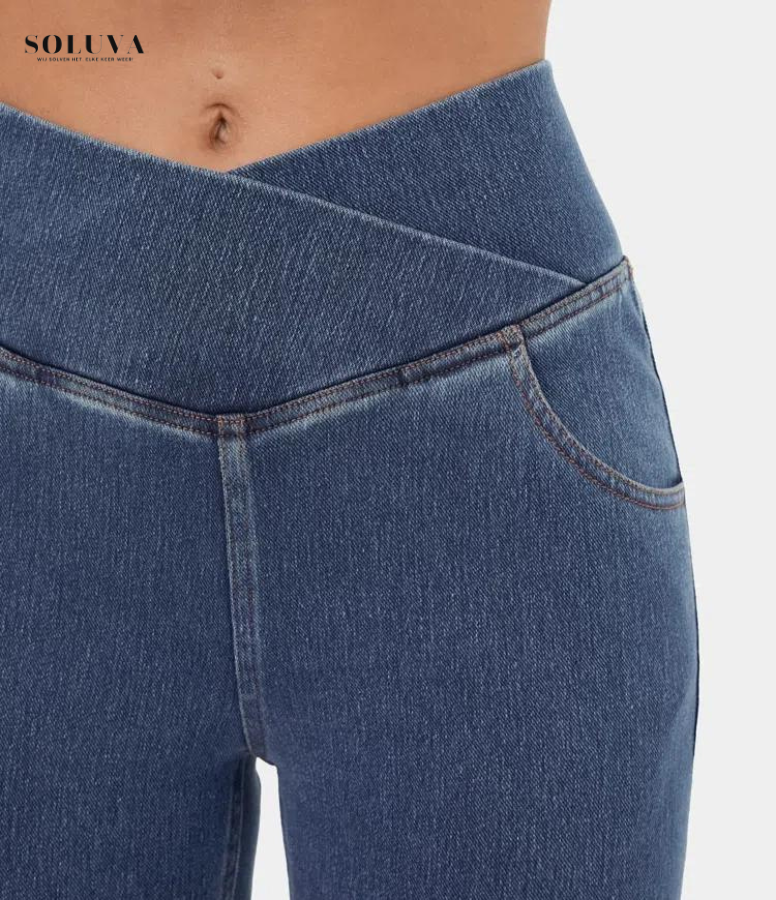 Eva - High Waist Flare Jeans